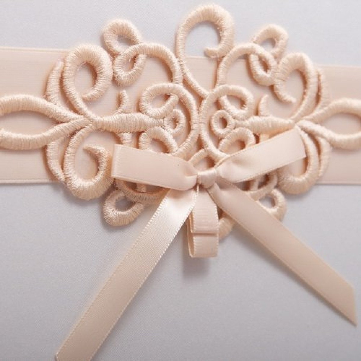 Embroidered Motif Accordion Guestbook