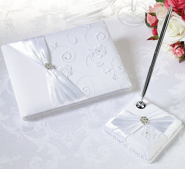 White Lace Guestbook & Pen Set