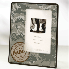 Daddy Military Frame
