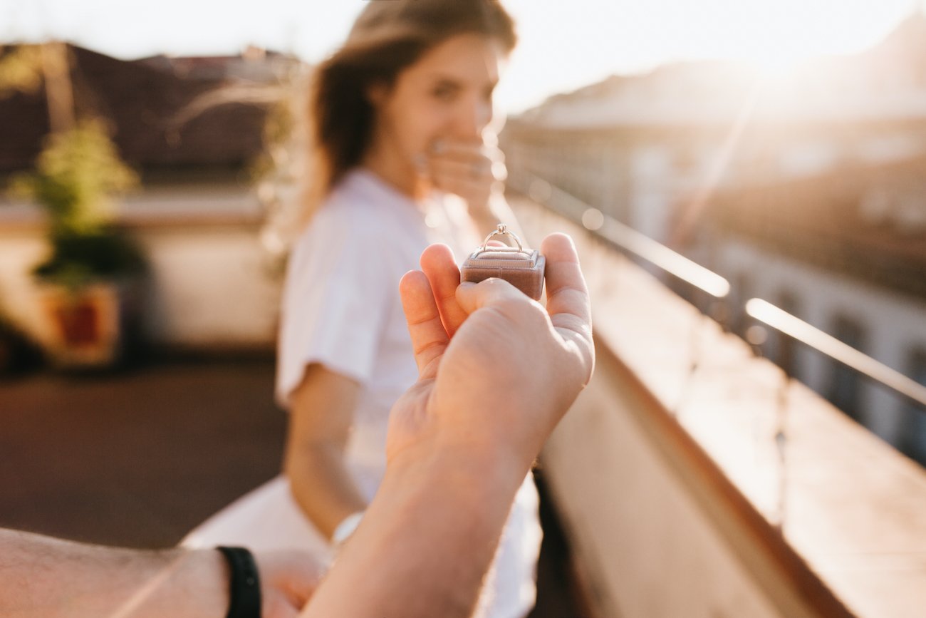 5 Things Every Engaged Couple Should Do Right Away