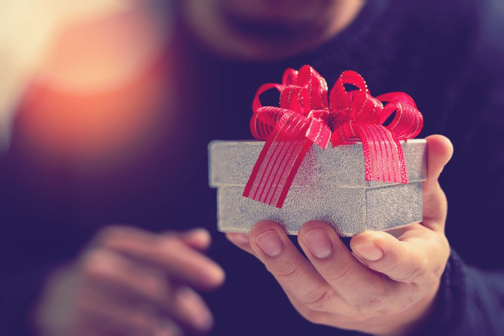 7 Of The Most Popular Types Of Messages For Personalized Gifts