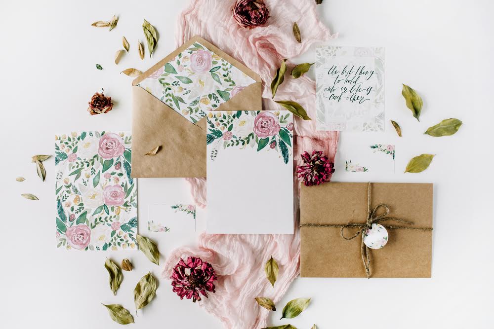 7 Unique Ways To Personalize Your Wedding Invitations