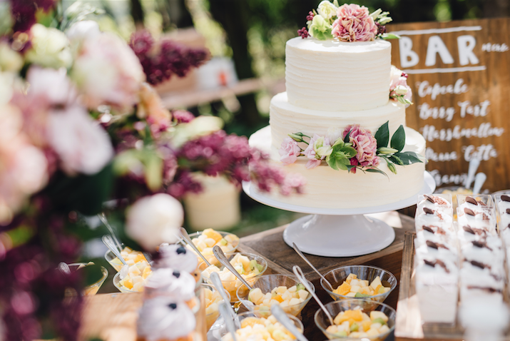 Considerations to Make When Having an Outdoor Spring Wedding