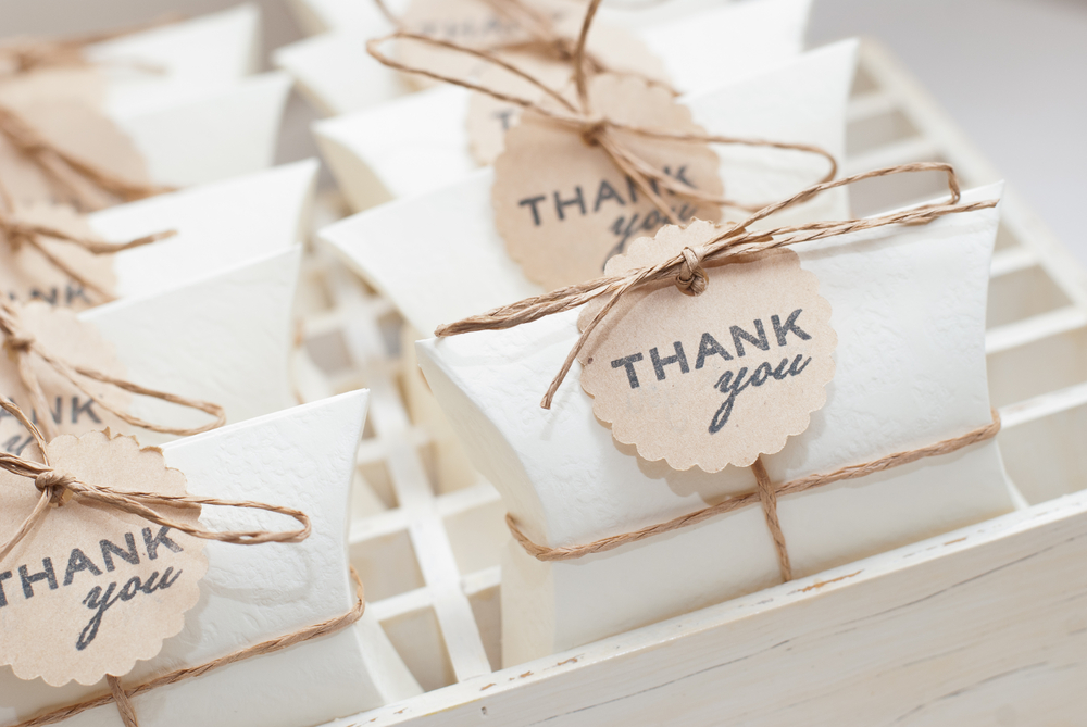 How to Choose the Perfect Wedding Favors