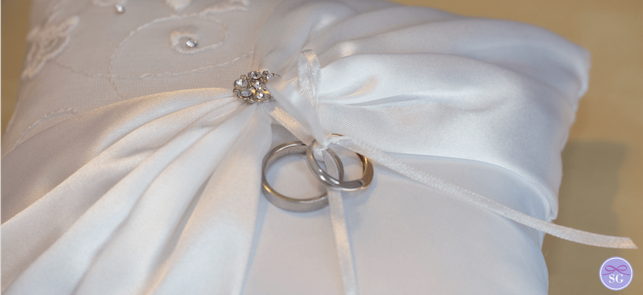 How to Tie Rings on to Ring Pillows
